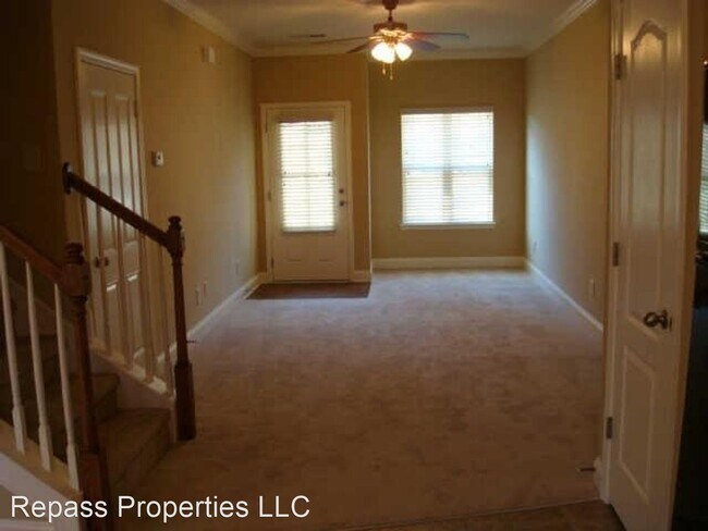 Photo - 2 br, 2.5 bath House - 1134 Woodbury Falls...