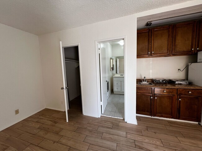 1512 Butler Ave