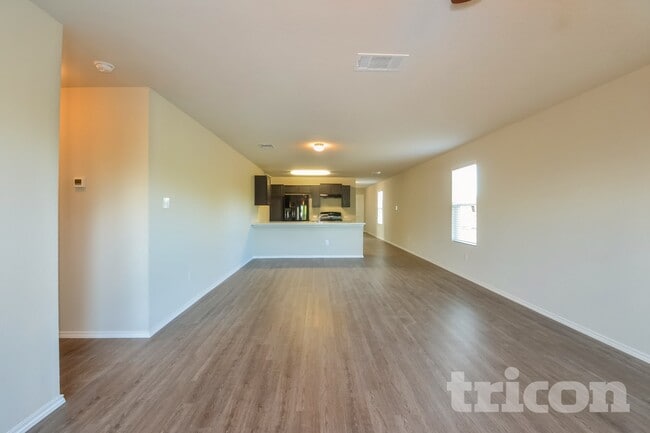 Photo - 4118 Josephs Run