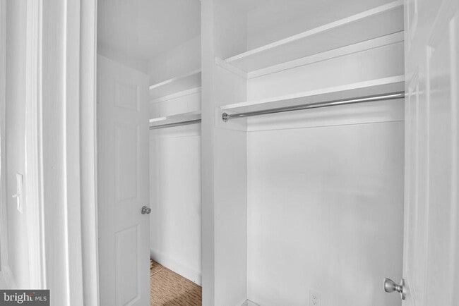 Photo - 123 N Washington St Unit 201