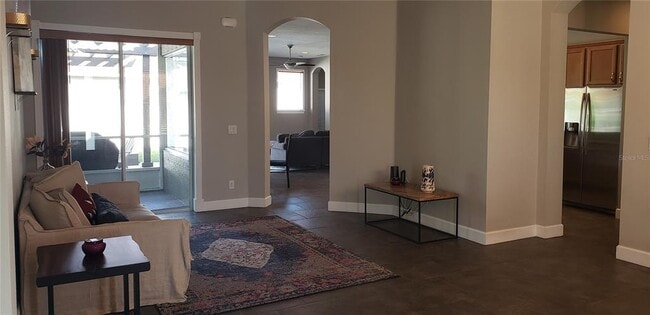 Photo - 6105 47th St E