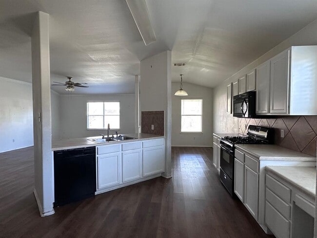 Photo - 12720 Waynespur Ln