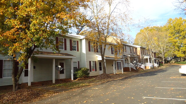 Exterior - 4220 Craig Ave Apartment Unit Brittany Place At Craig