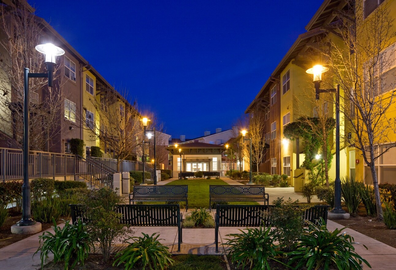 Photo - Riverwood Grove