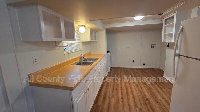 Photo - 933 S Missouri Ave