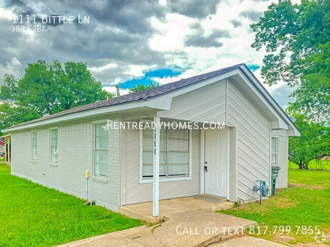 Building Photo - 1111 Bittle Ln Rental
