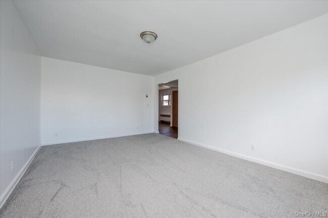 Photo - 3166 Spencer Dr