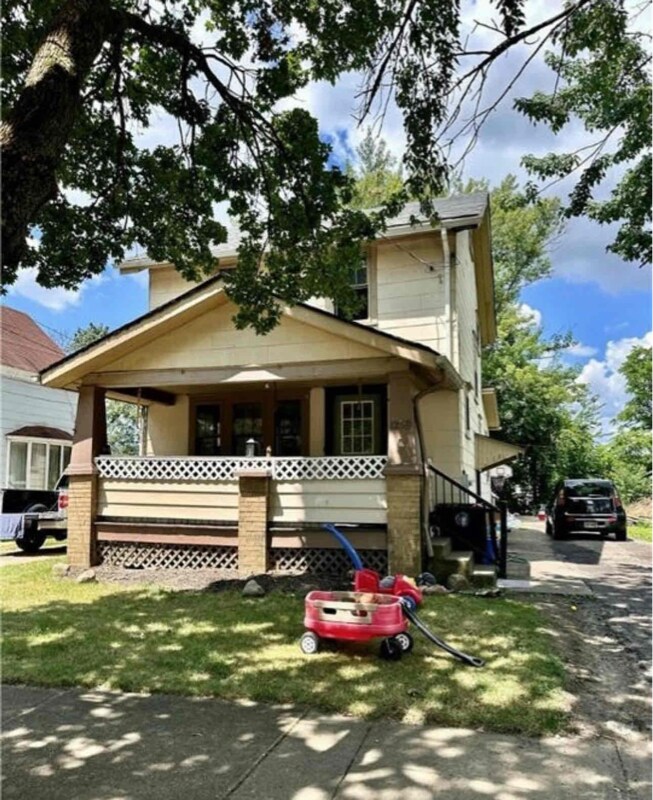 Photo - 1256 Girard St