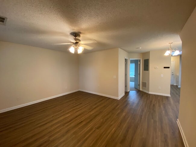 Photo - PRE-LEASING FOR AUGUST 2026!