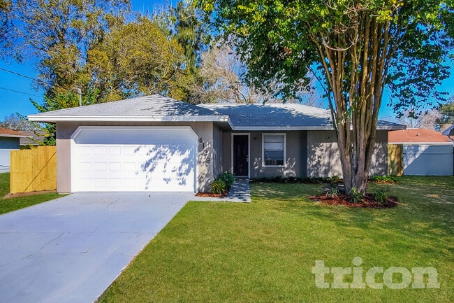 Building Photo - 4128 Sunny Land Dr