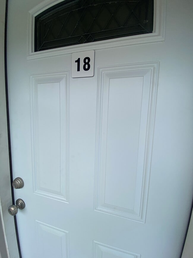 Photo - Lawrence Arms Apartments