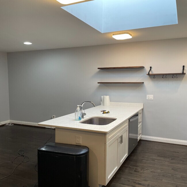 Photo - 1721 Trinidad Ave NE Unit 4