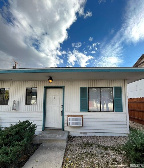 3563 Carlos Ln