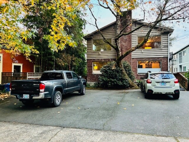 Photo - 3334 SE 9th Ave Unit 3334