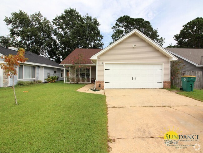 Building Photo - Beautiful 3 Bedroom Home in Fort Walton Beach