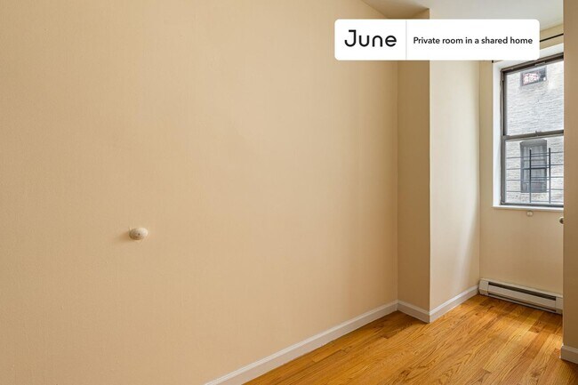 Photo - Room in Shared 4 bed/2 bath home Unit D