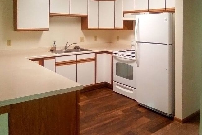 Photo - Pheasant Hollow Apartments