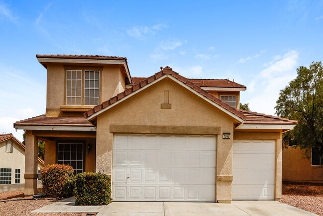 Building Photo - 1096 Pincay Dr