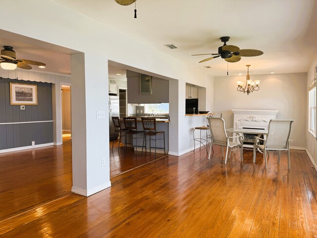 Photo - 1462 N Crooked Lake Dr