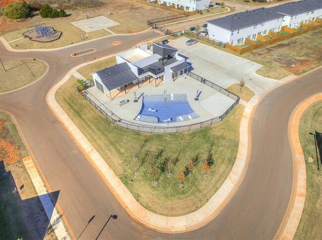 Photo - 2633 Crescent Ave