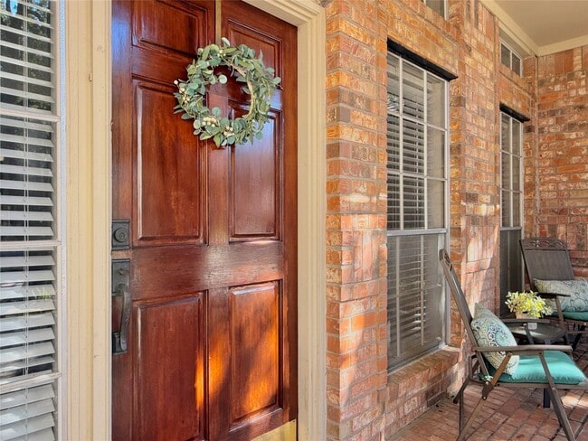 Photo - 1803 Moston Dr