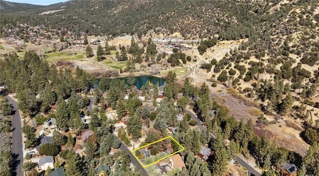 Photo - 15921 Wildwood Dr