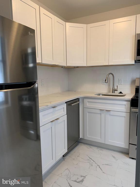 Photo - 135 S 19th St Unit 602