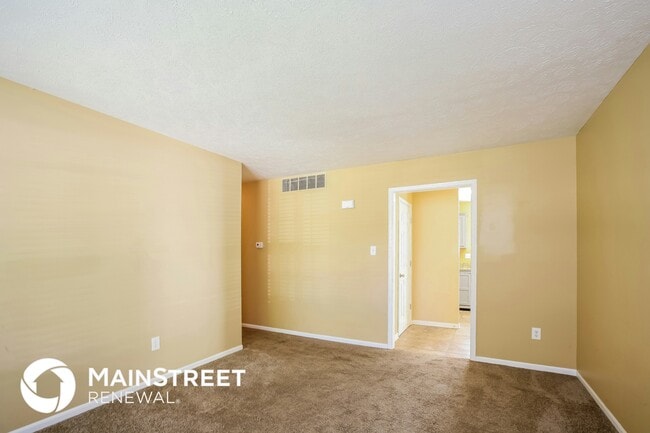 Photo - 6456 Apollo Way