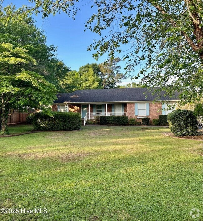 Building Photo - 242 Inlet Dr Rental