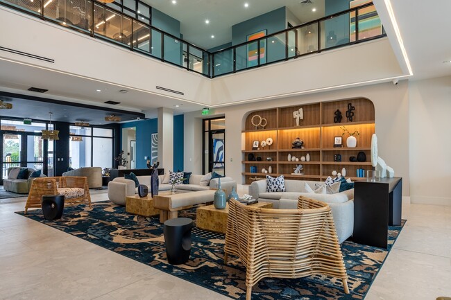 Building Photo - Registry on Grass Lake