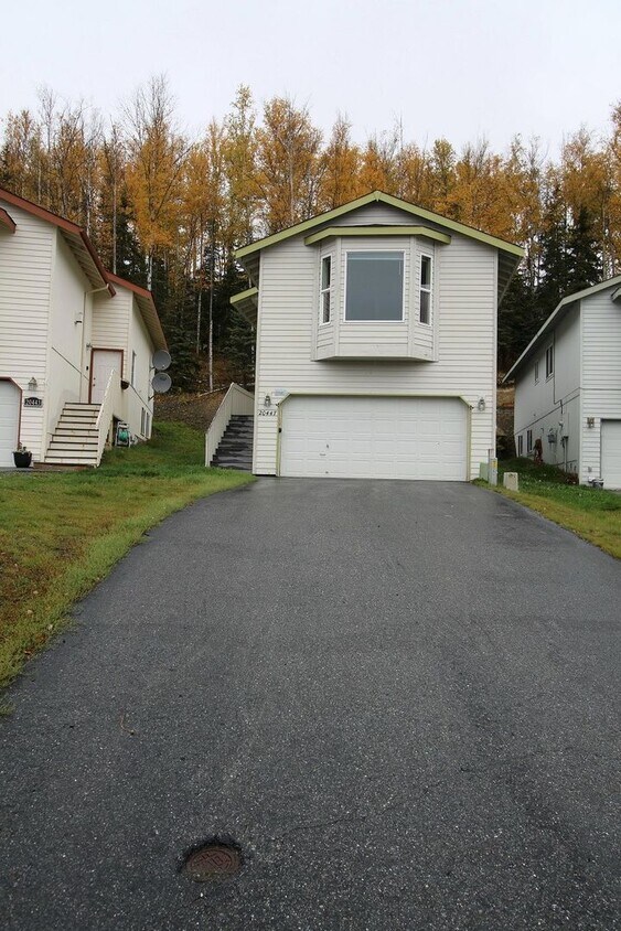 4 Bedroom Eagle River Home! - 4 Bedroom Eagle River Home!