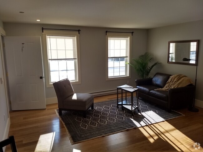 Building Photo - Holderness Farm Unit 2 Rental
