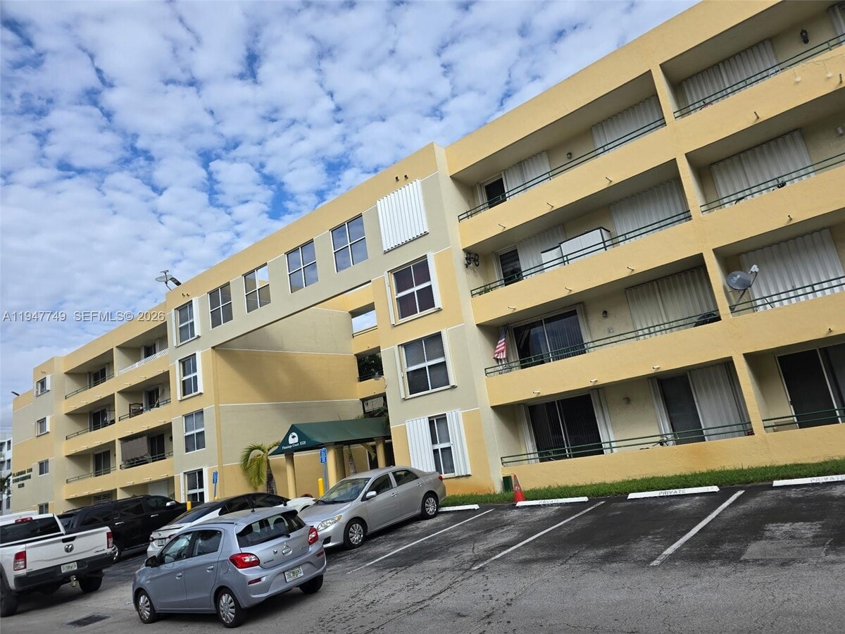 Photo - 8321 NW 7th St Unit 1-405