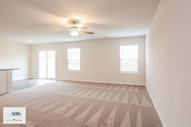 Photo - 6025 Mason Tucker Dr