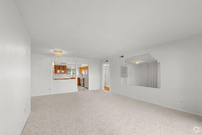 Building Photo - 2 bedroom in Chicago IL 60630 Unit 106 Rental