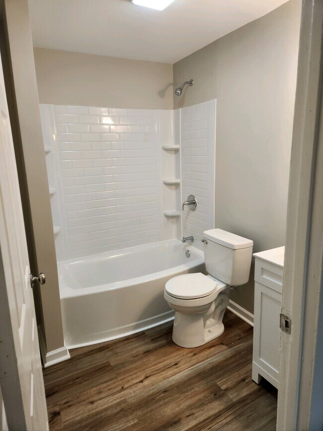 Photo - 4216 Mansion Ave SE