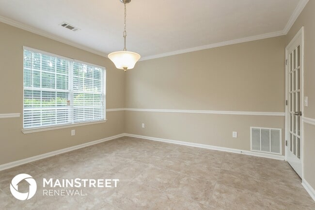 Photo - 4909 October Way NW