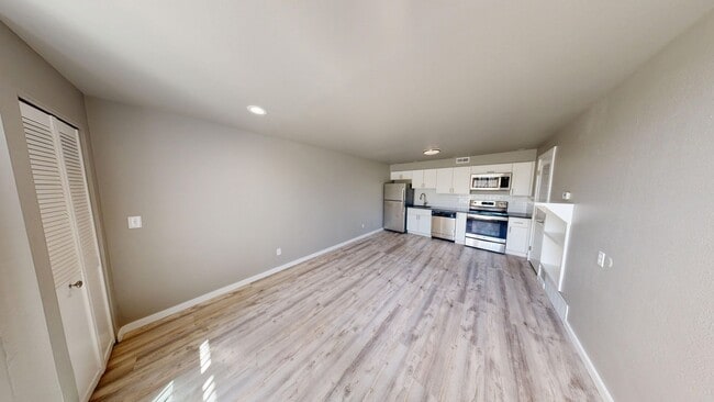 Photo - 3460 Madison Ave Unit #3