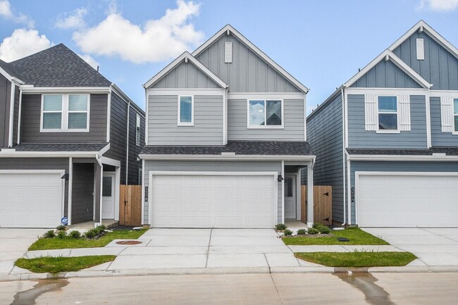 Photo - 3578 Lovebird Ln