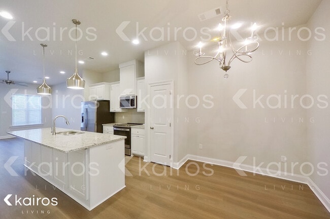 Photo - 15631 Boothy Ln