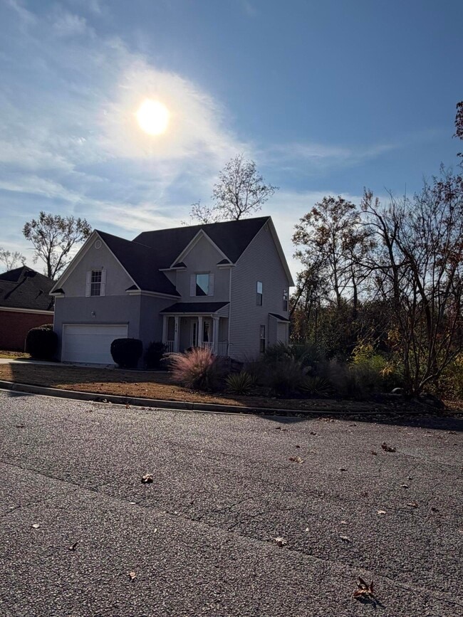 Photo - 516 Granite Point