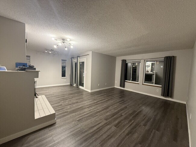 Photo - 2217 Hillside Ave