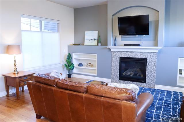 9242 RidgeGate Pkwy