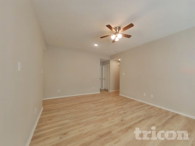 Photo - 17588 Rosewood Manor Ln