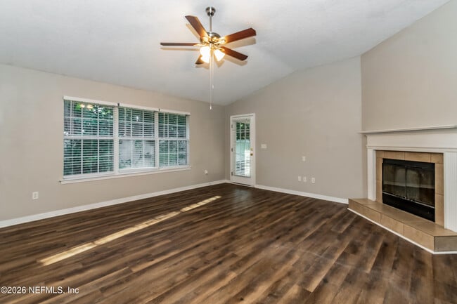 Photo - 6401 Sarahs View Ct