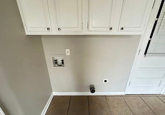 Photo - MOVE IN READY NOW!!’