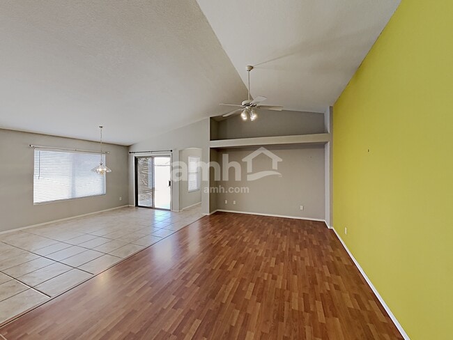 Photo - 13948 N 134th Dr