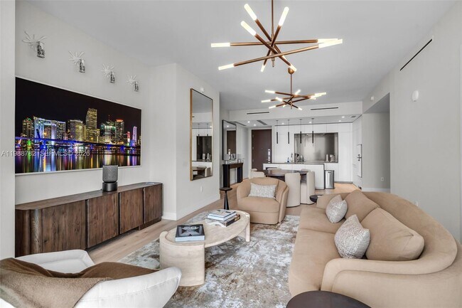 Photo - 300 Biscayne Blvd Way Unidad 2605W