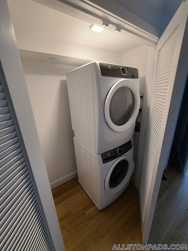 Photo - 83 Gardner St Unit 310