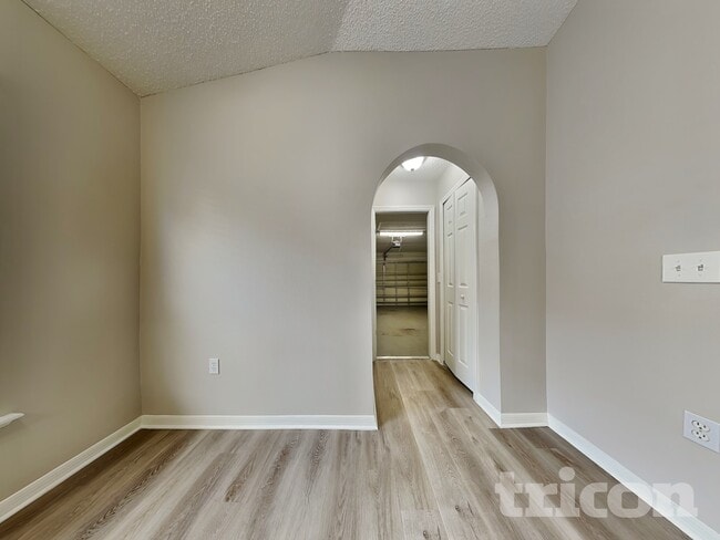 Photo - 4468 Woodley Creek Rd